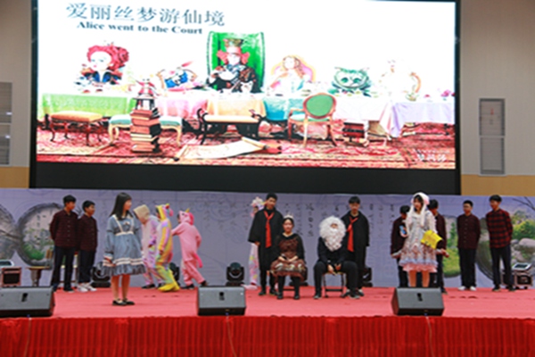 22节目表演.JPG