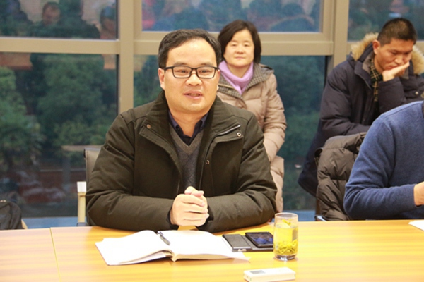 教科院院长卢廷顺作总结发言.jpg