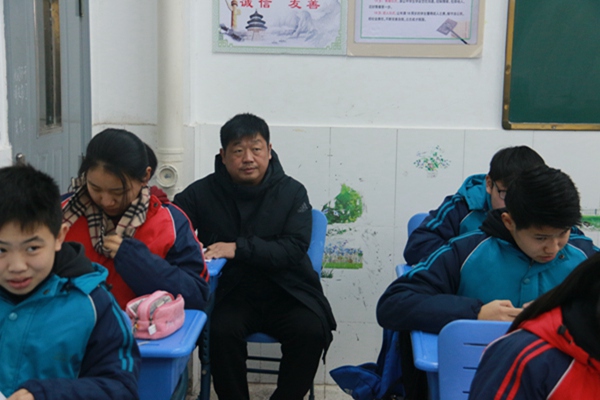 深入课堂听课8.jpg