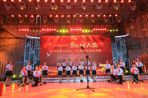 A84D386C704B2EC4AEE4136BECB2ACBF.jpg
