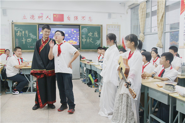 小品表演.jpg