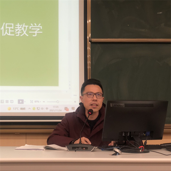 5 年级主任王源讲话.jpg
