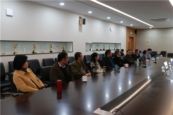 会议现场2.jpg