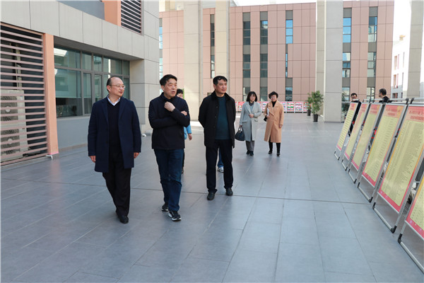 参观现场3.jpg
