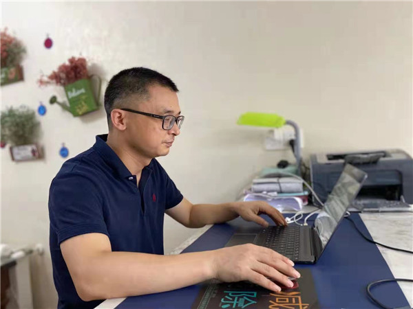 高一年级主任汪柳老师发言.jpg