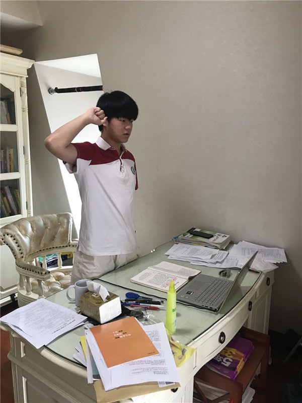 宣誓人：吴定翰.jpg