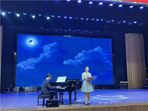 1、天空中最亮的星.jpg