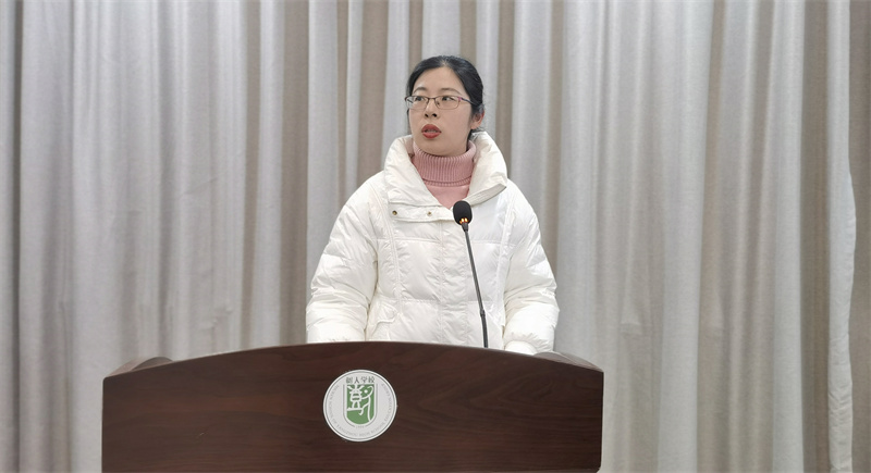 07生物组李任老师发言.jpg