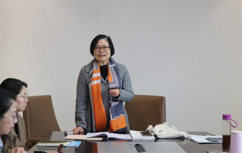 扬州中学陈桂珍老师发言.jpg