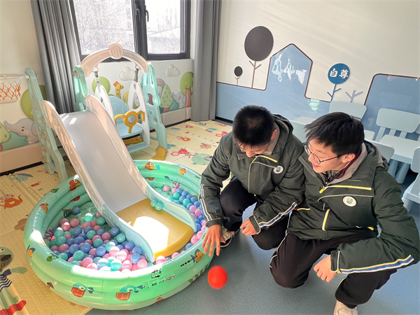 体验社区服务设施.jpg