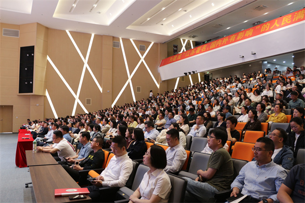 集体照2.jpg